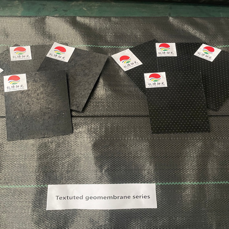 الأغشية الأرضية HDPE ذات السطح الخشن