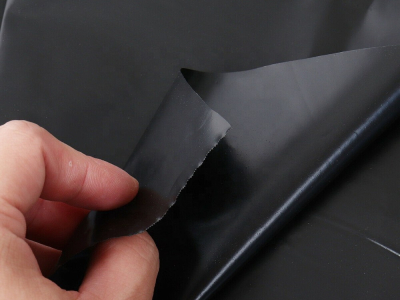 Doublure géomembrane imperméable