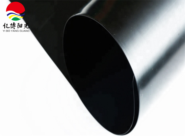 Màng địa kỹ thuật GM17 LLDPE
