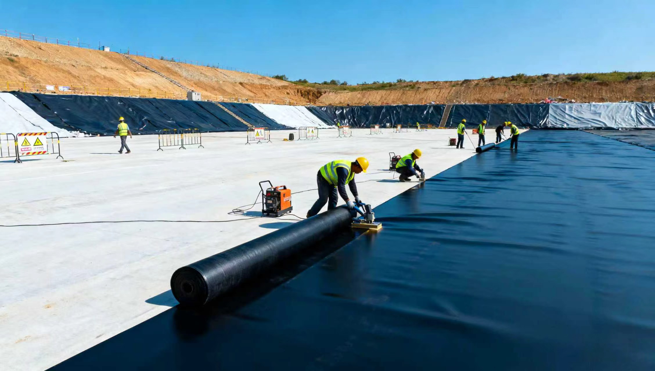 Géomembrane en PEHD résistante à la corrosion