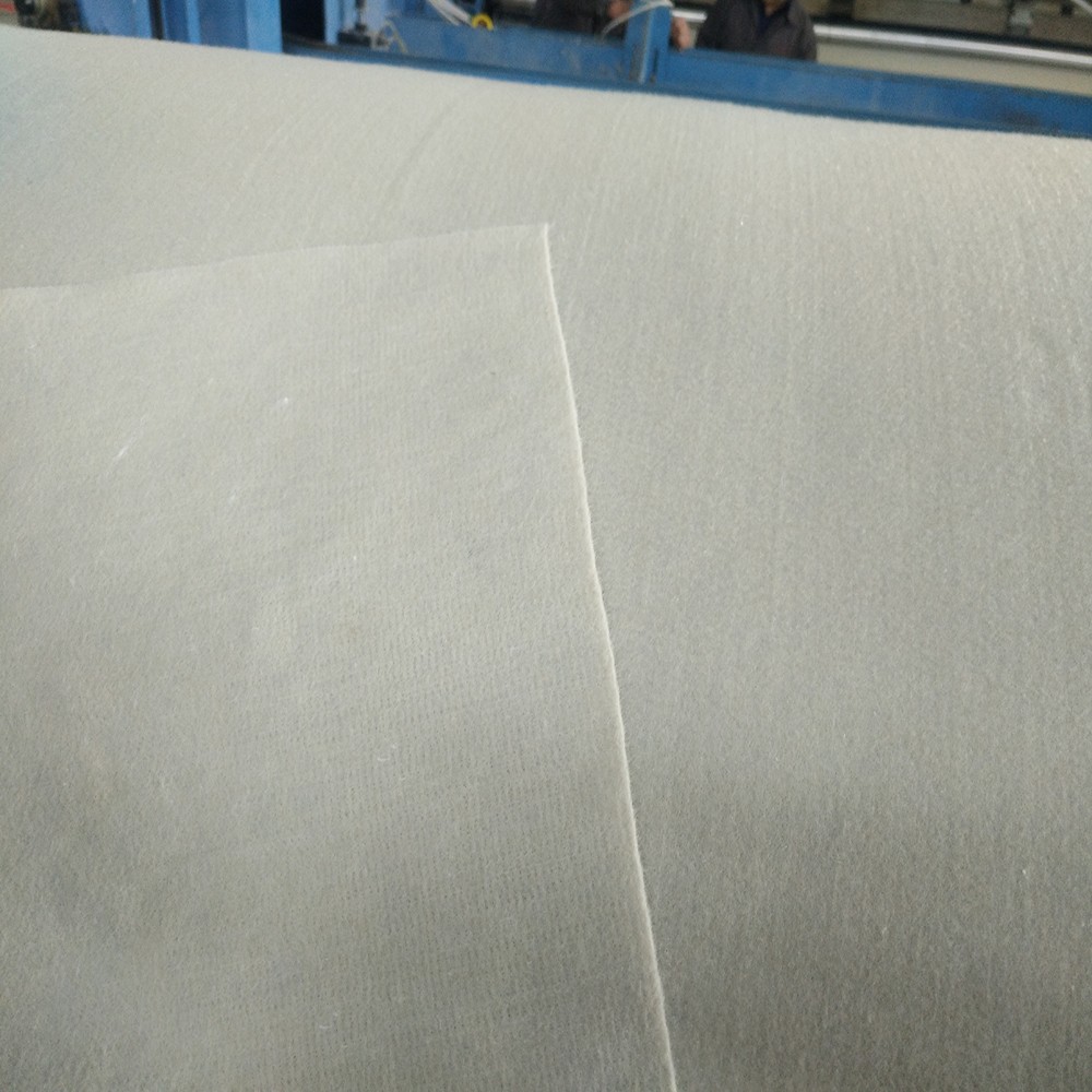 Geotekstil Putih 200g untuk Kain Pengendalian Erosi