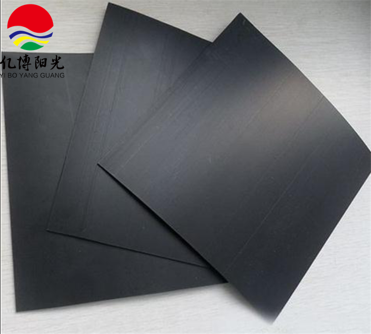 Матовая геомембрана